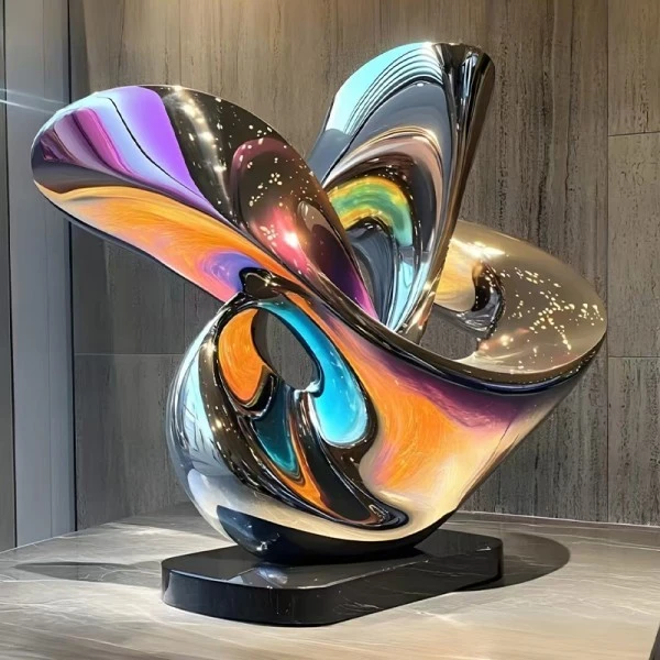 High Gloss Chrome Sculpture